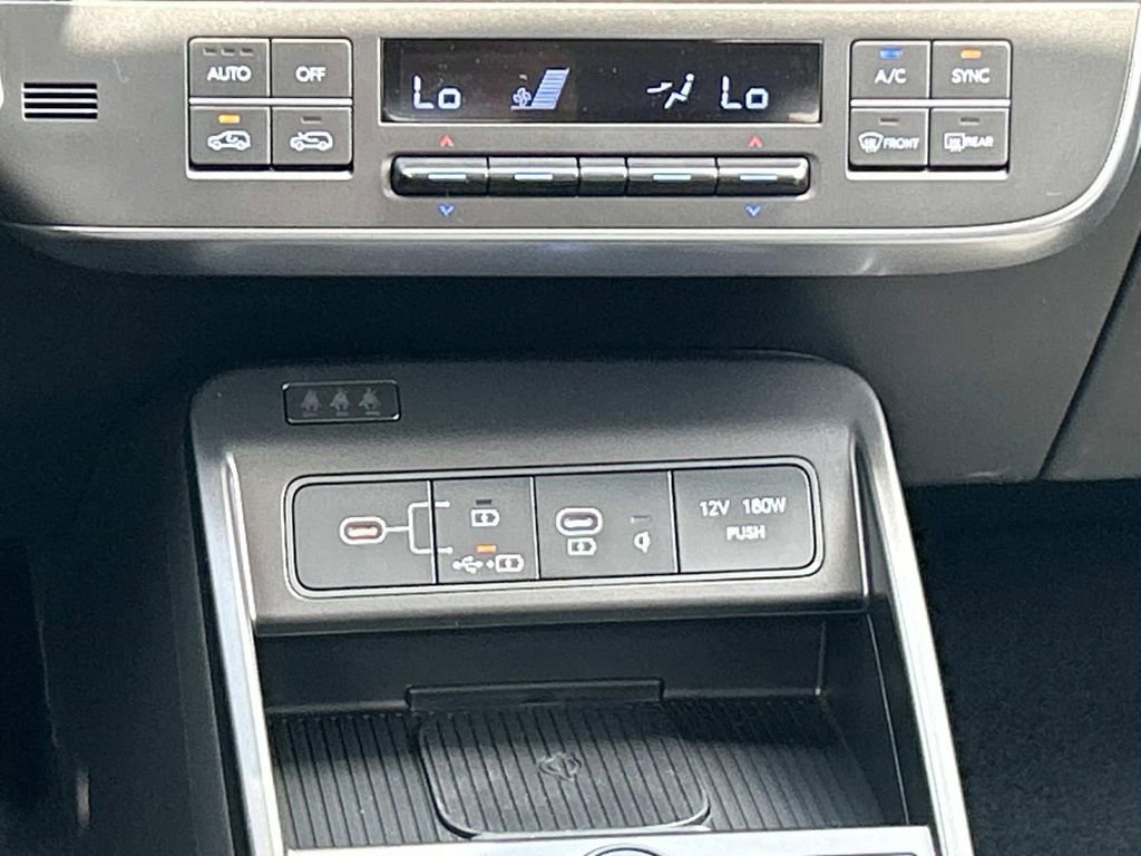 New 2026 Hyundai Kona SEL Premium FWD image 26