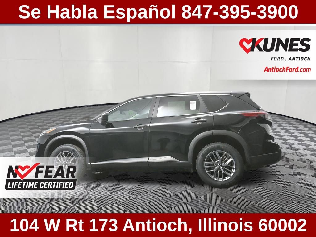 Used 2024 Nissan Rogue S image 30