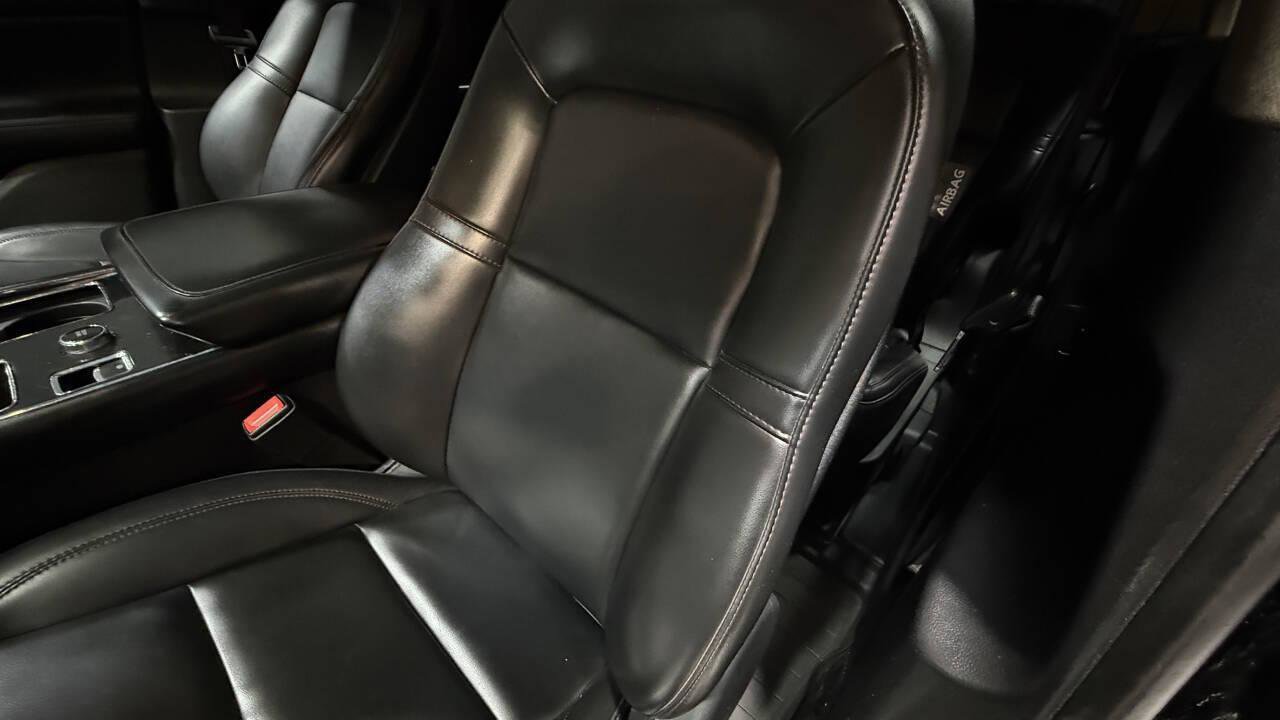 Used 2021 Lincoln Aviator AWD image 75