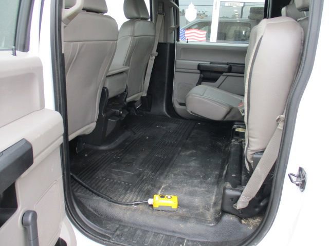 Used 2017 Ford F550 4x4 Crew Cab Super Duty image 12