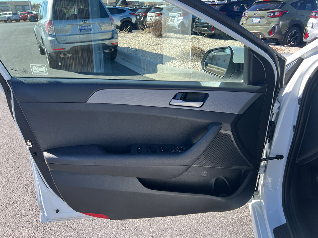 Used 2018 Hyundai Sonata SE image 21