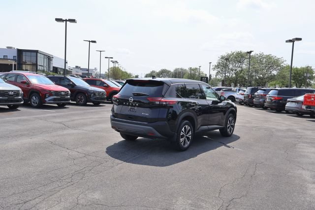 Used 2021 Nissan Rogue SV AWD/4WD image 7