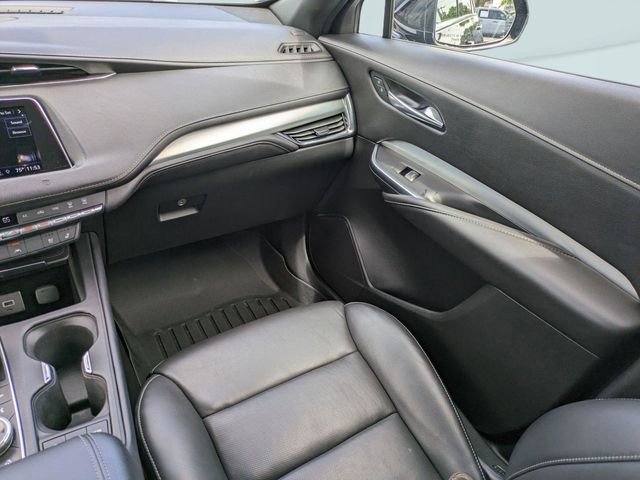 Used 2019 Cadillac XT4 Premium Luxury w/ Enhanced Visibility Package FWD image 18