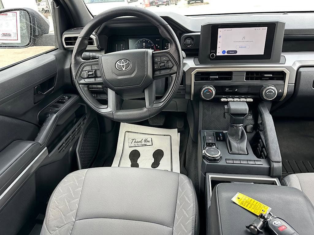 Certified 2024 Toyota Tacoma SR5 AWD/4WD image 19