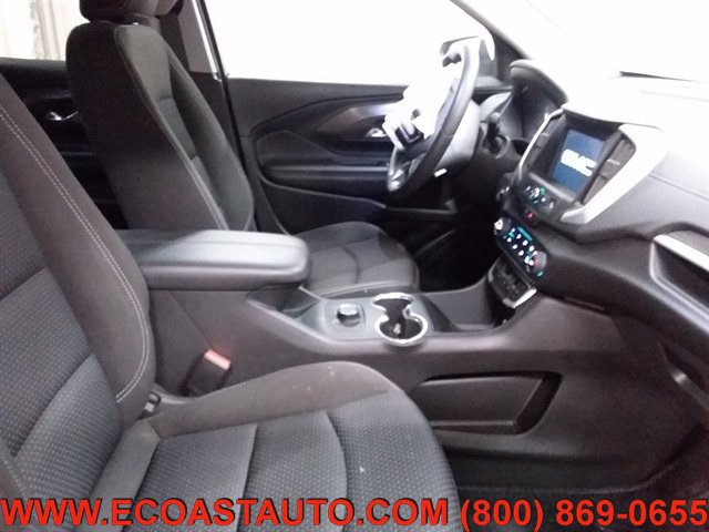 Used 2022 GMC Terrain SLE w/ LPO, Floor Liner Package AWD/4WD image 13