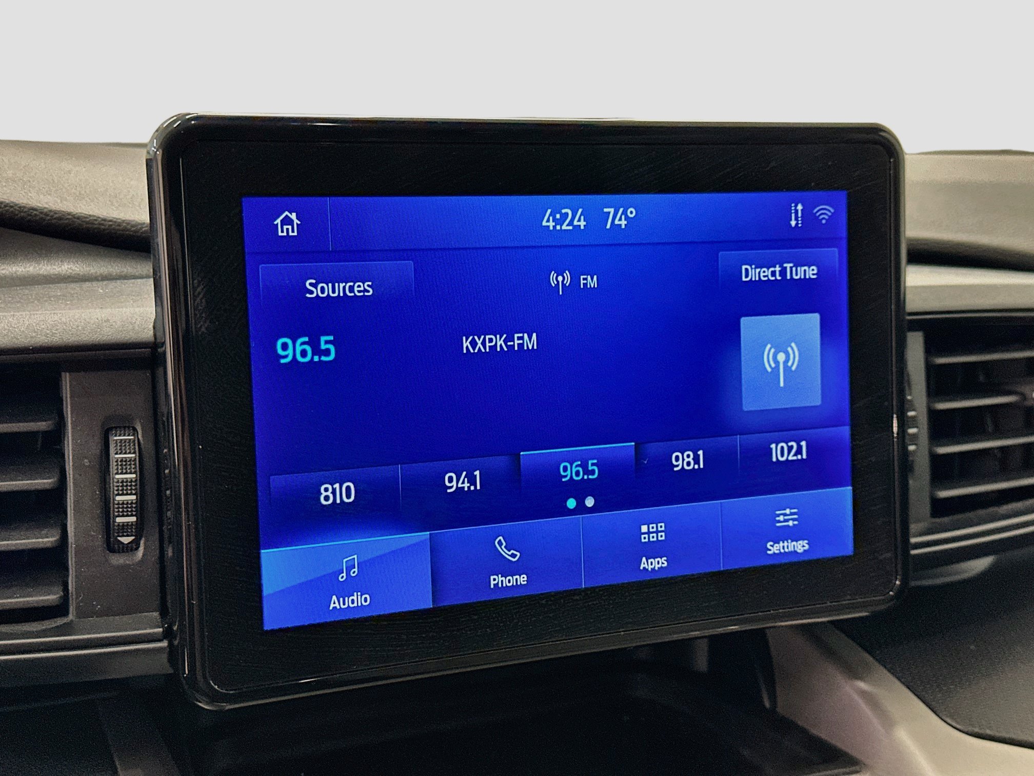 Used 2022 Ford Explorer 4WD image 21