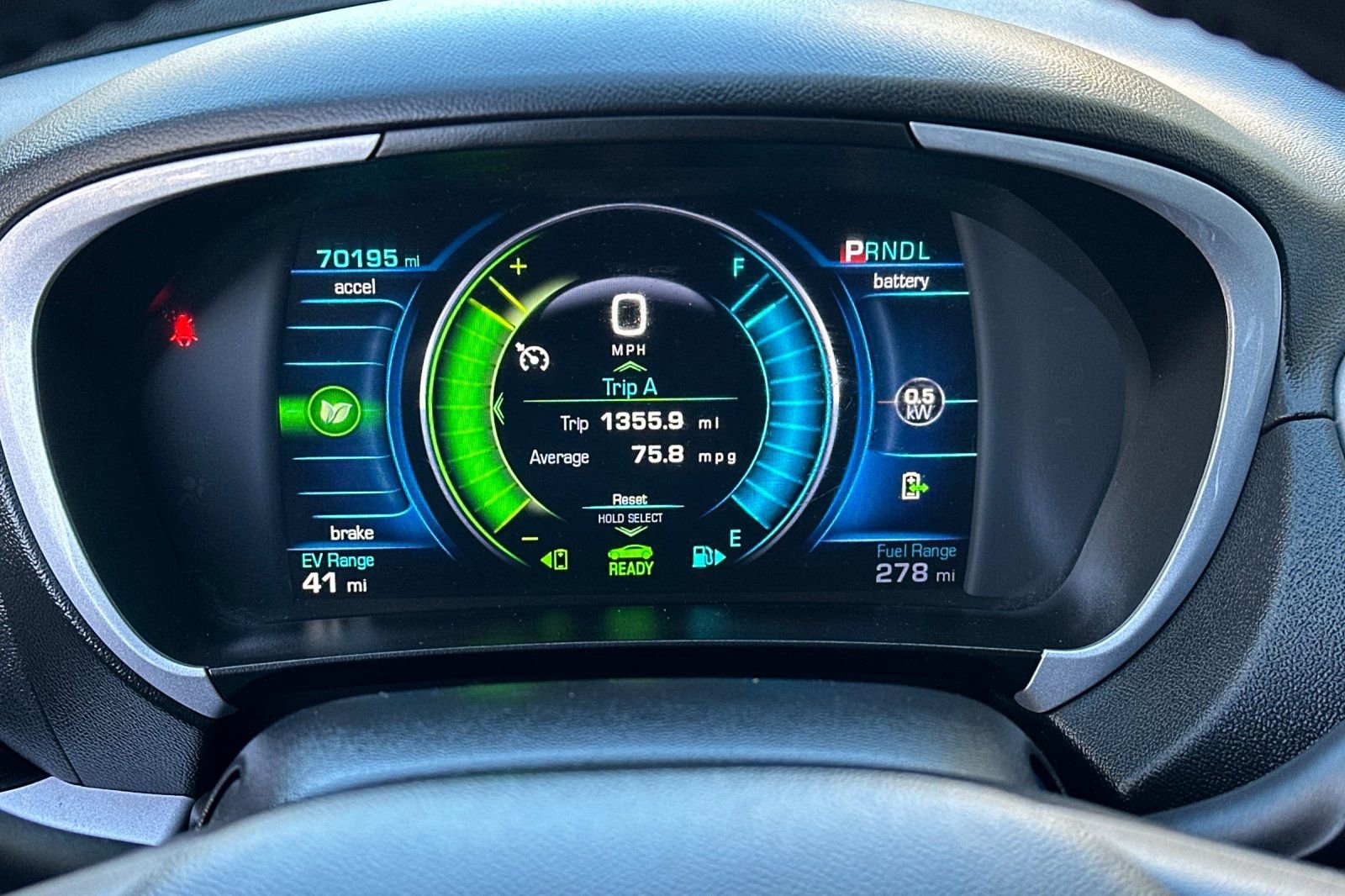 Used 2018 Chevrolet Volt LT w/ Comfort Package image 28