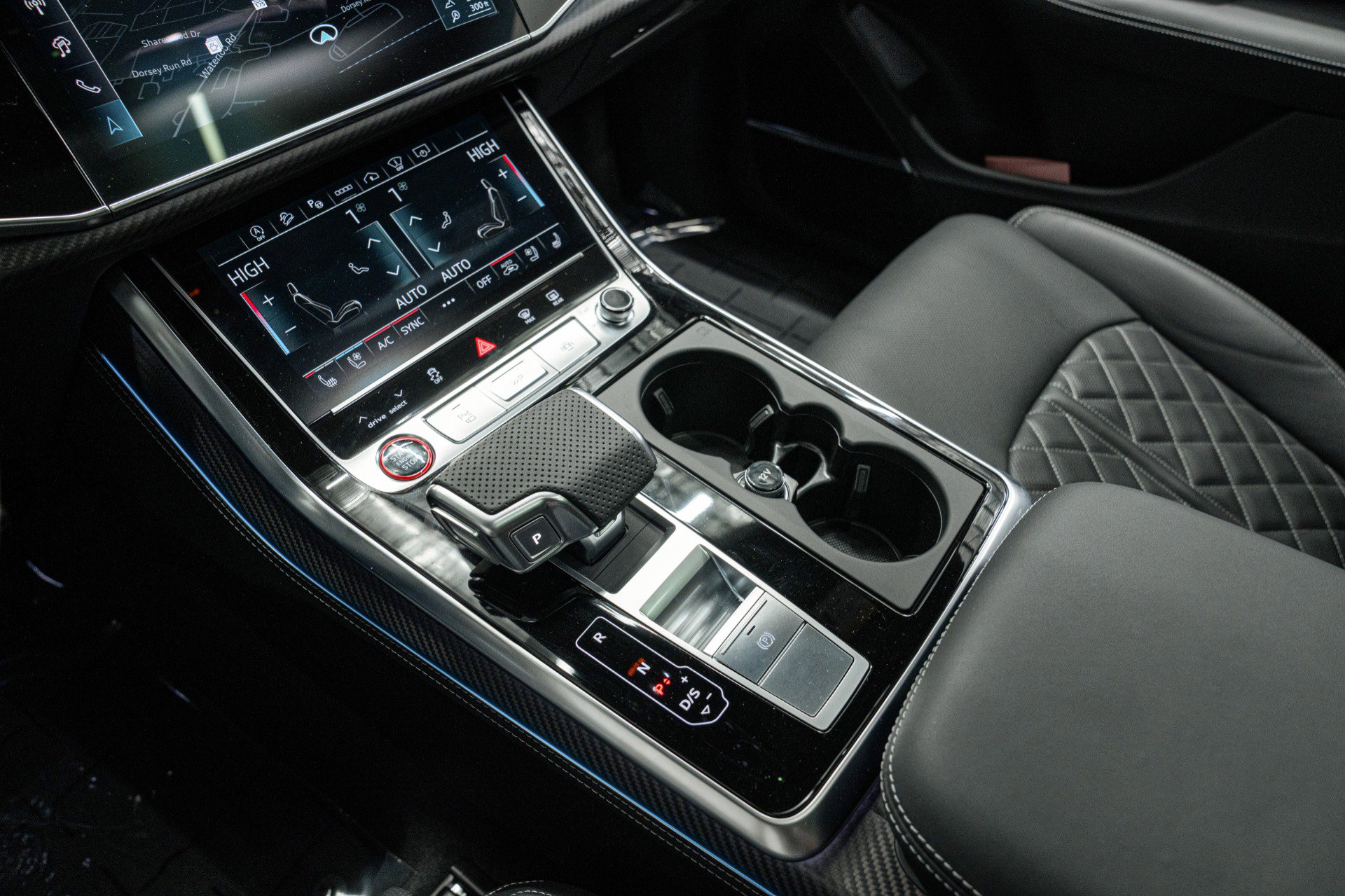 Used 2024 Audi SQ8 Prestige AWD/4WD image 24