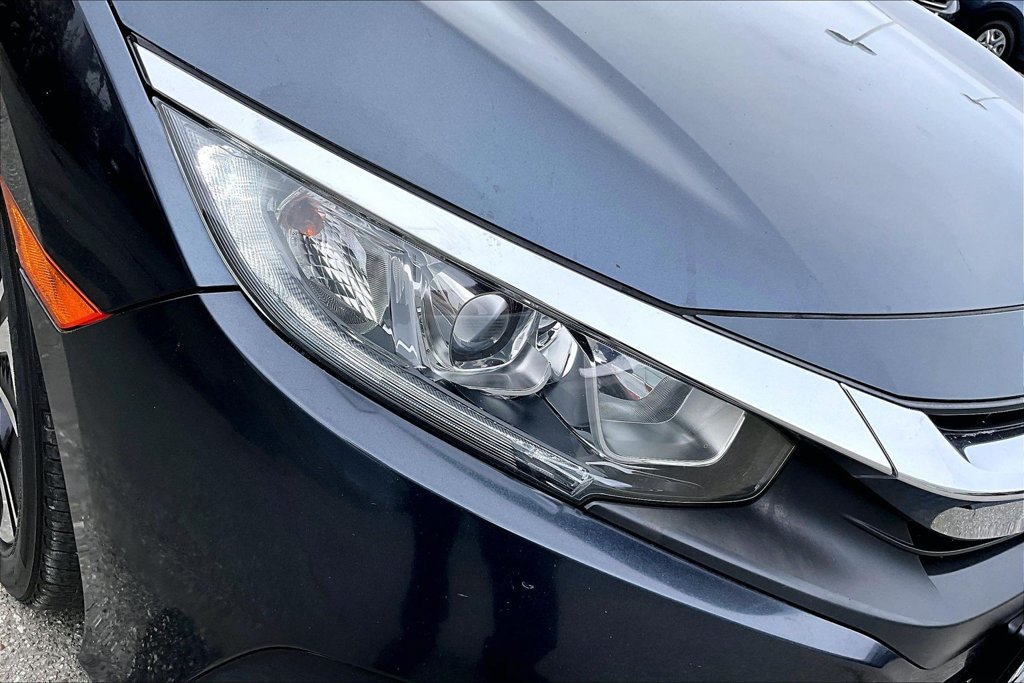 Used 2018 Honda Civic EX-T image 32