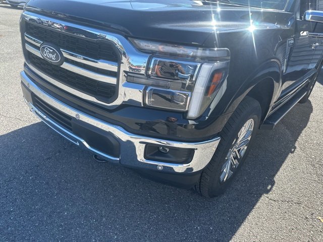 New 2025 Ford F150 Lariat w/ Equipment Group 501A Mid image 9