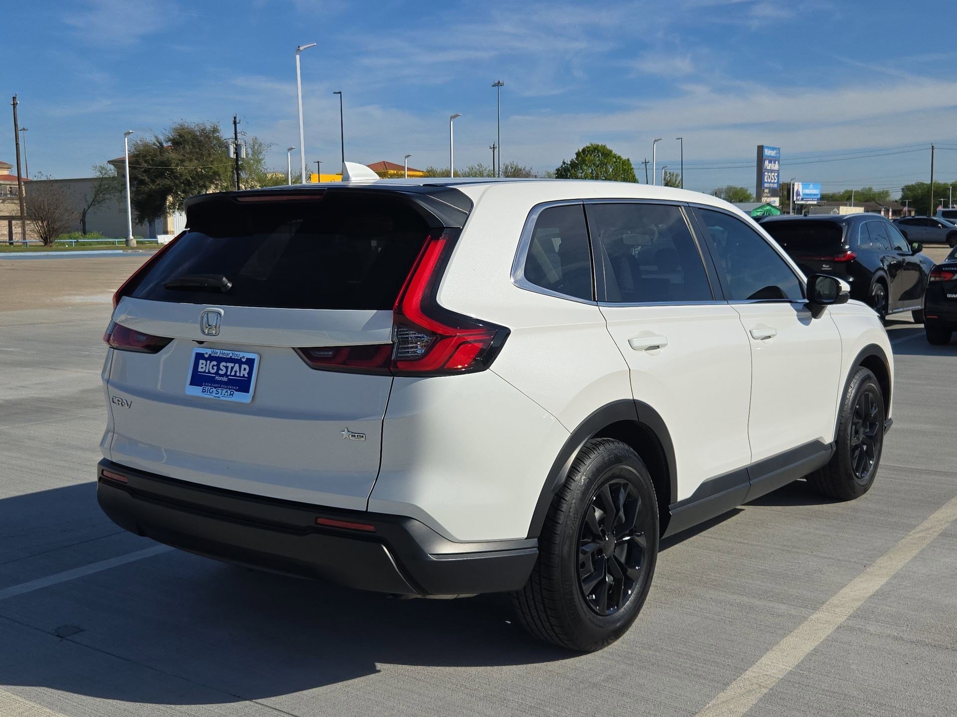 Used 2024 Honda CR-V LX image 3