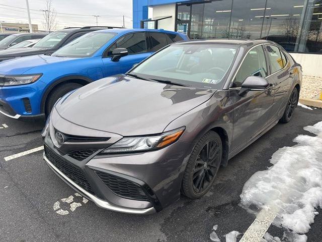 Used 2023 Toyota Camry XSE w/ Cold Weather Package image 3