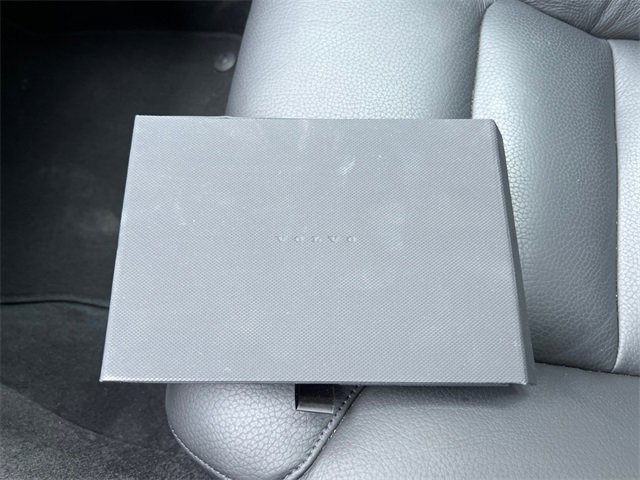 Used 2024 Volvo S60 B5 Plus image 24