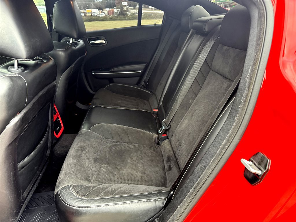 Used 2016 Dodge Charger SRT w/ Harman/Kardon Audio Group image 13