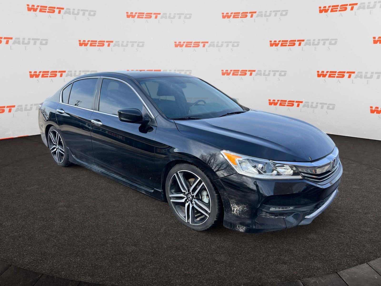 Used 2017 Honda Accord Sport Special Edition image 7