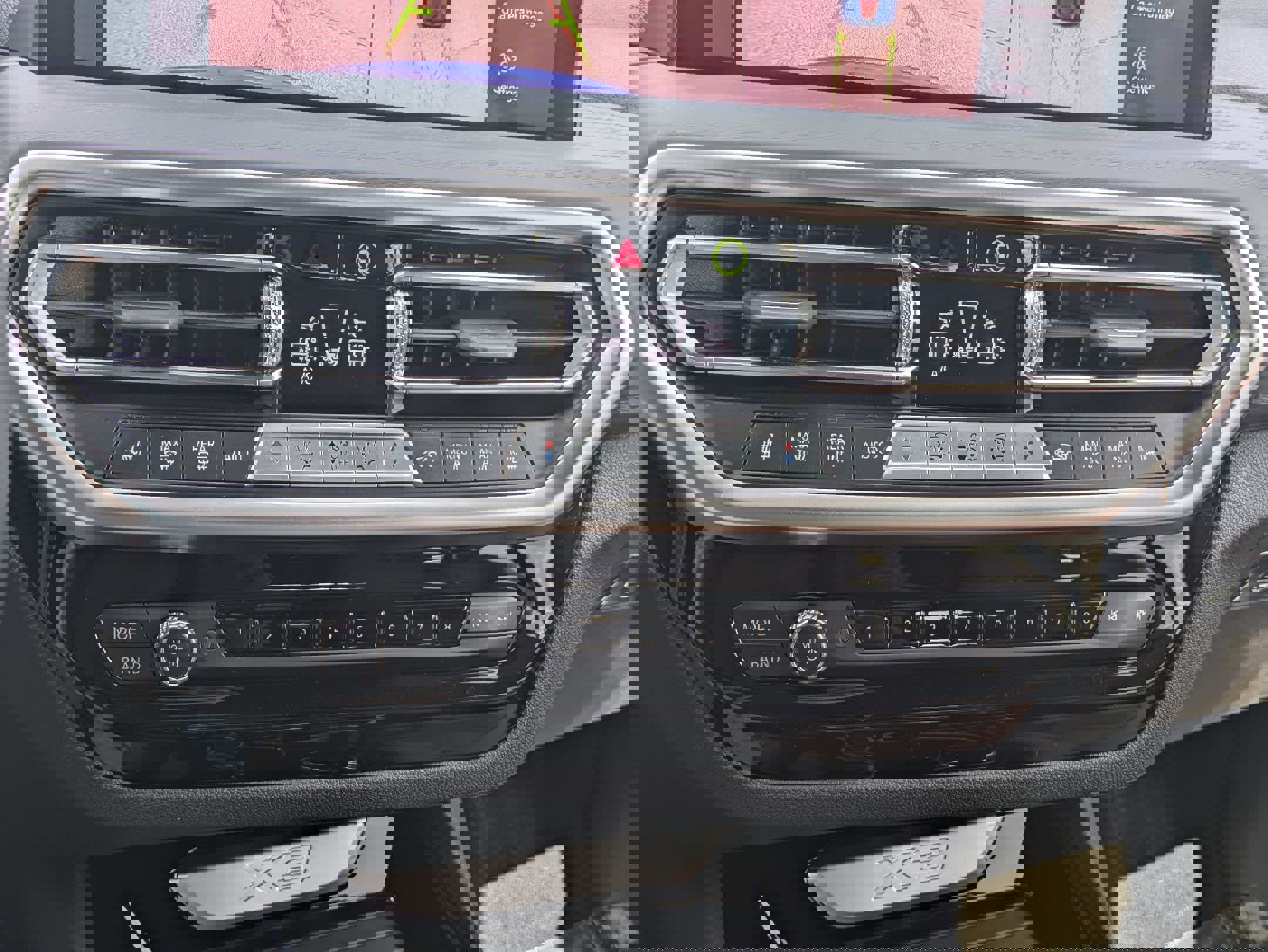 Used 2024 BMW X3 xDrive30i w/ Premium Package image 14