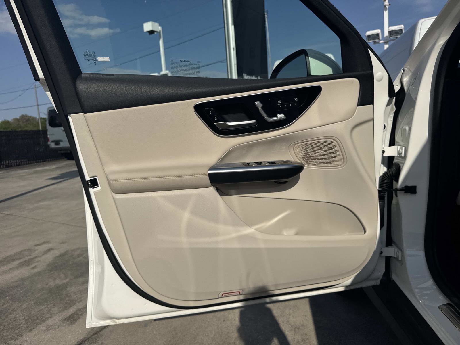 Certified 2025 Mercedes-Benz GLC 350e 4MATIC image 15