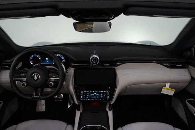 New 2026 Maserati GranCabrio Modena image 14