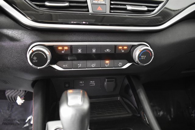 Certified 2024 Nissan Altima 2.5 SR w/ SR Premium Package image 24