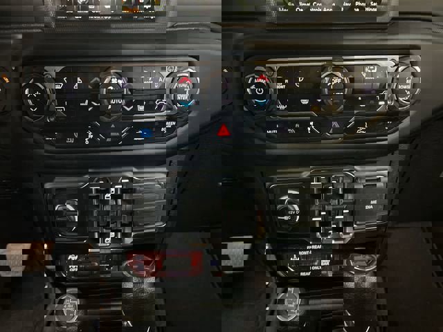 Used 2022 Jeep Wrangler Unlimited Rubicon 4xe w/ Cold Weather Group image 18