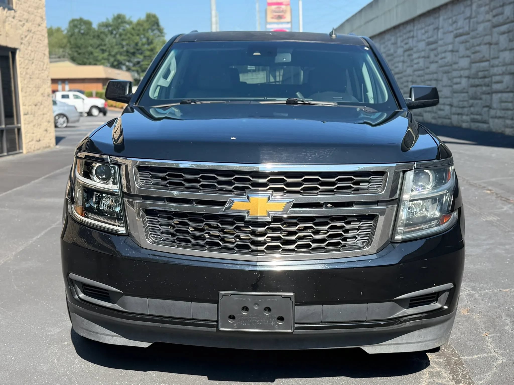 Used 2015 Chevrolet Tahoe LT RWD image 4
