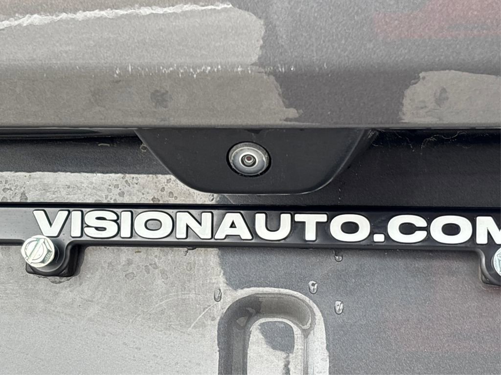 Used 2022 Jeep Grand Cherokee L Limited image 16