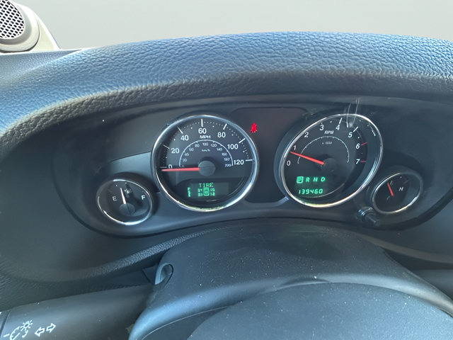 Used 2013 Jeep Wrangler Sahara w/ Dual Top Group AWD/4WD image 10