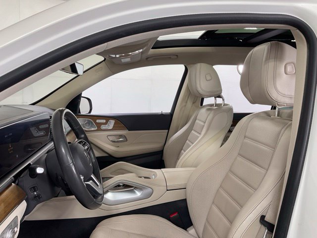 Used 2020 Mercedes-Benz GLS 580 4MATIC image 32