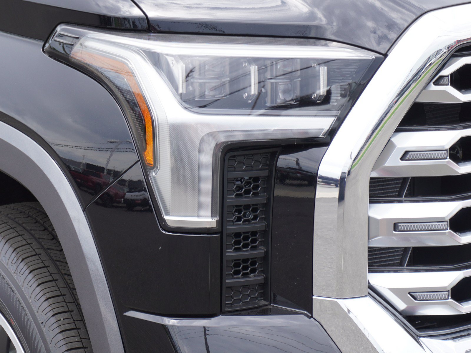 New 2026 Toyota Tundra 1794 Edition AWD/4WD image 3