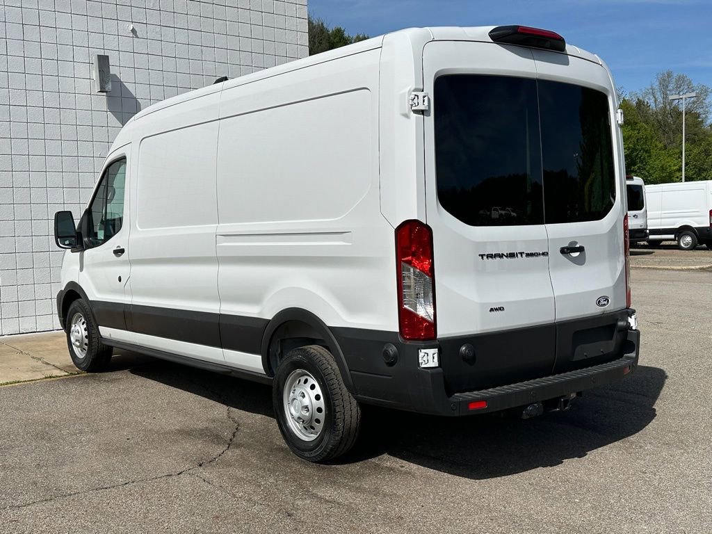 New 2026 Ford Transit 350 148 Medium Roof AWD w/ Load Area Protection Package image 30