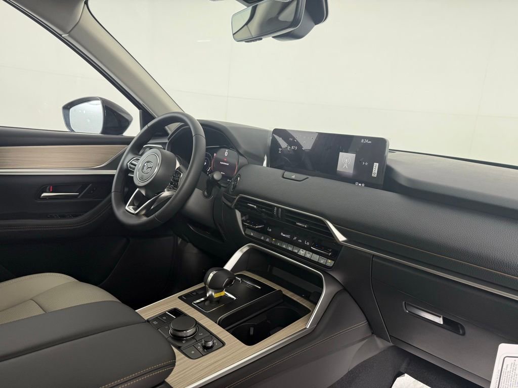 New 2025 MAZDA CX-70 Plug-In Hybrid w/ Premium Pkg image 27