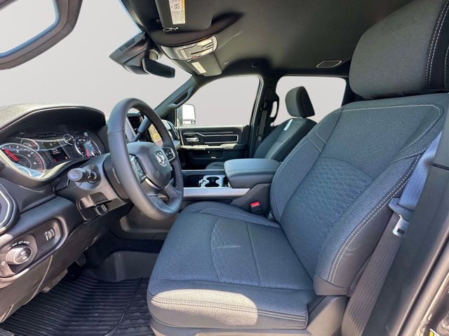 New 2026 RAM 3500 Big Horn AWD/4WD image 20