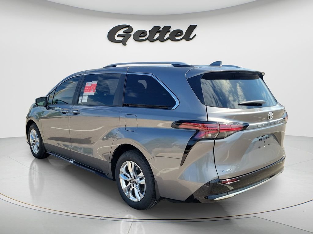 New 2026 Toyota Sienna Limited FWD image 7