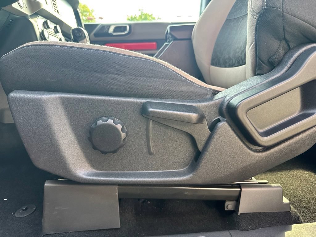 Used 2022 Ford Bronco Wildtrak AWD/4WD image 31