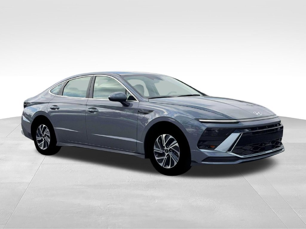 New 2026 Hyundai Sonata Blue FWD image 11