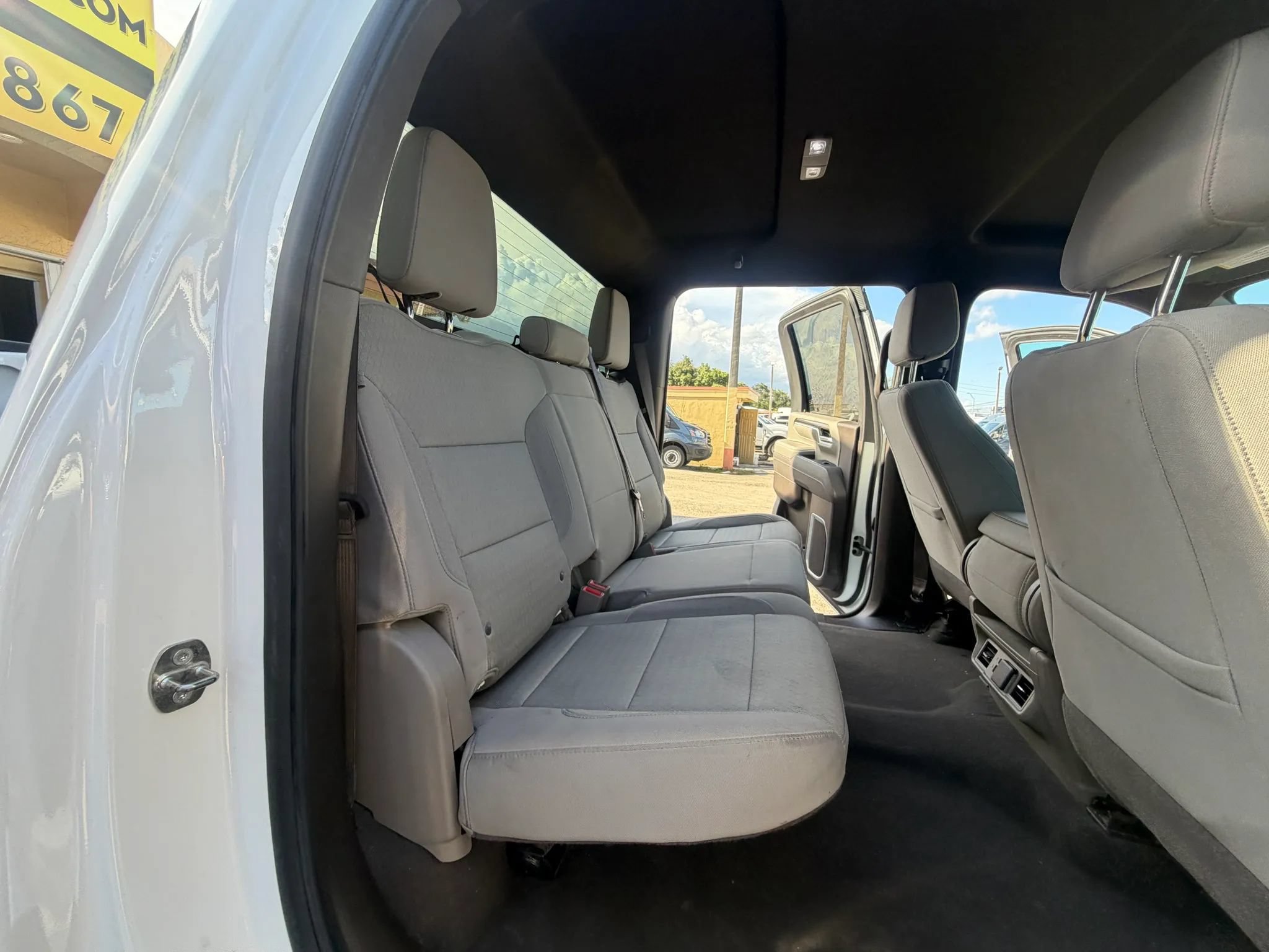 Used 2025 Chevrolet Silverado 2500 LT w/ Convenience Package AWD/4WD image 18