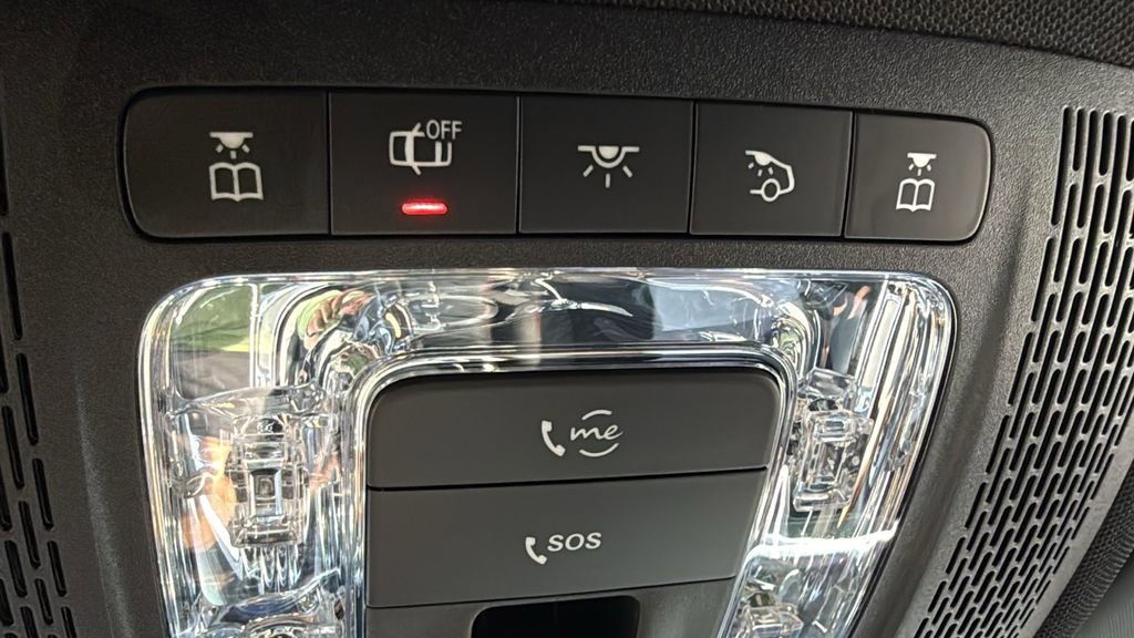 Certified 2024 Mercedes-Benz GLB 250 image 32