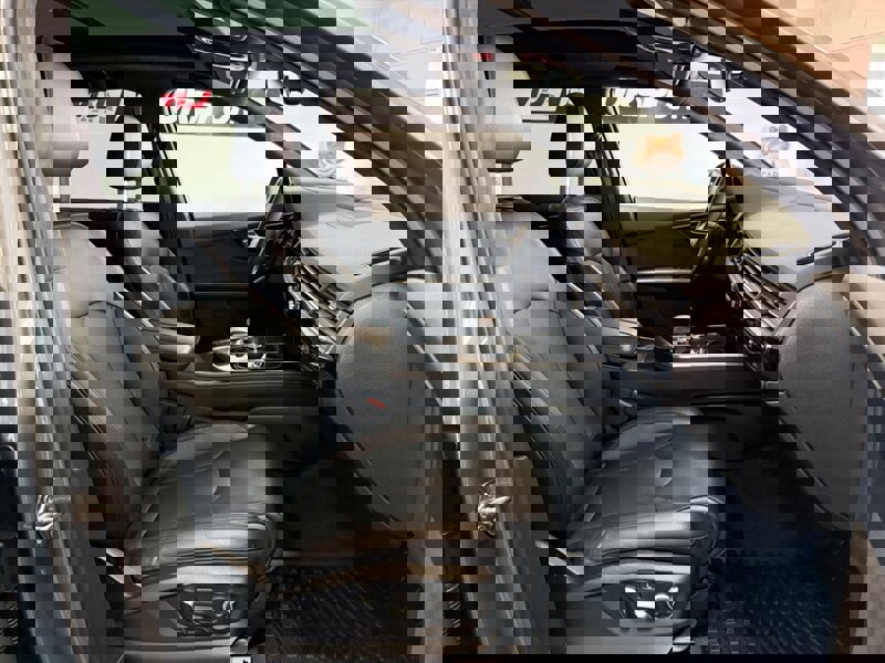 Used 2018 Audi Q7 3.0T Prestige image 61