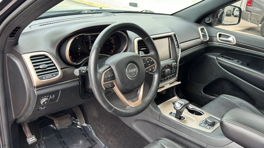 Used 2015 Jeep Grand Cherokee Limited w/ Luxury Group II AWD/4WD image 12