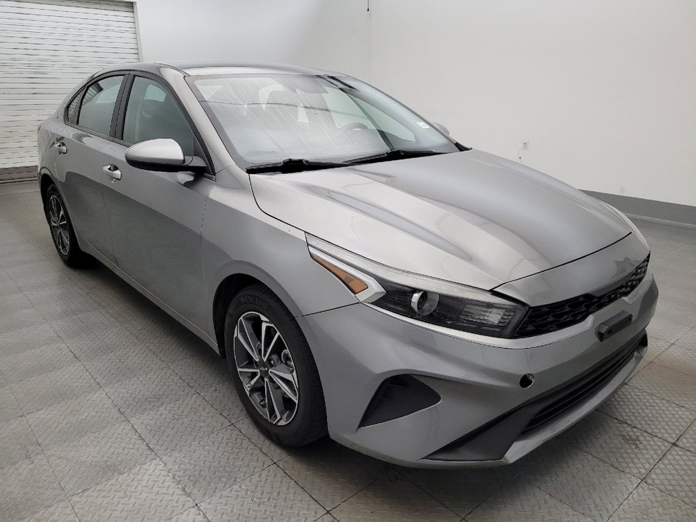 Used 2022 Kia Forte LXS FWD image 13