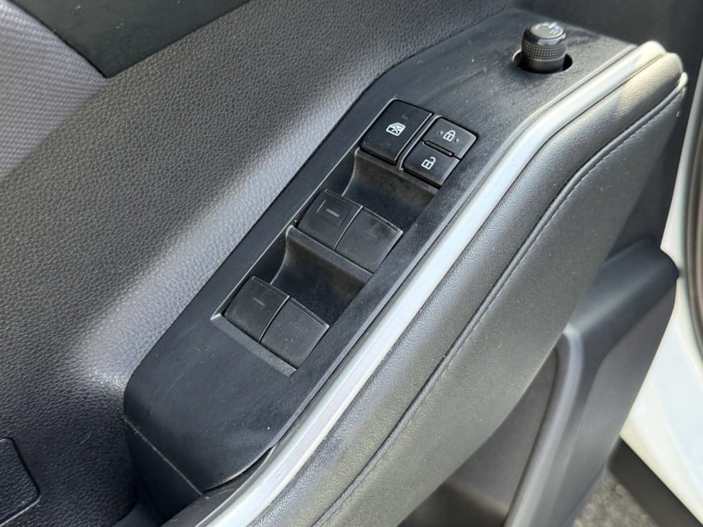 Certified 2022 Toyota Highlander LE image 18