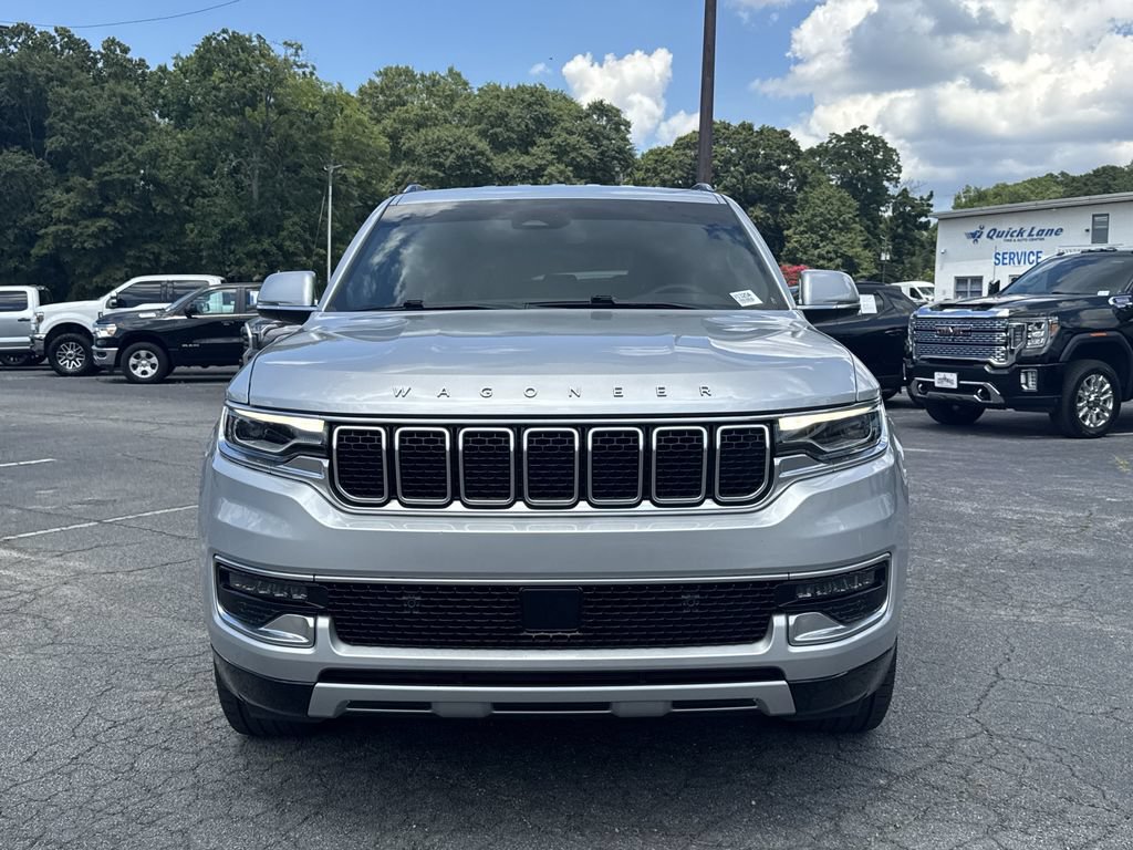 Used 2022 Jeep Wagoneer Series II RWD image 2