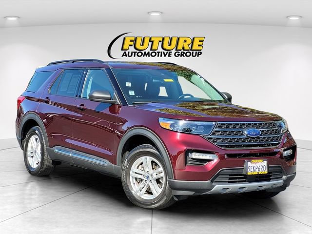 Used 2022 Ford Explorer XLT w/ Equipment Group 202A AWD/4WD image 1
