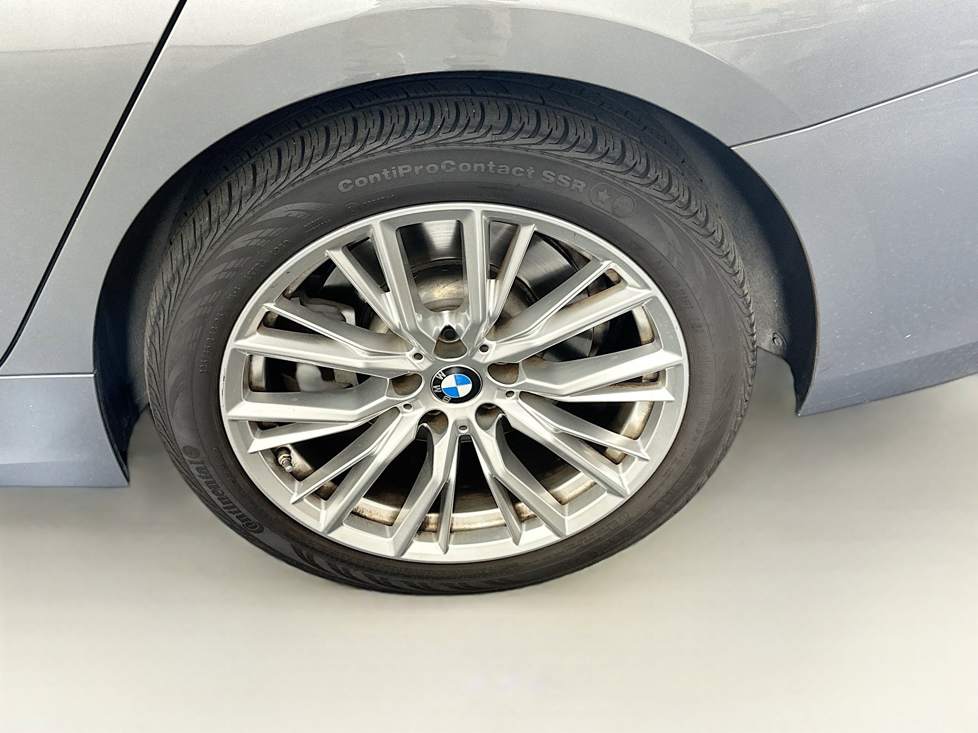 Used 2023 BMW 330i Sedan w/ Premium Package RWD image 11