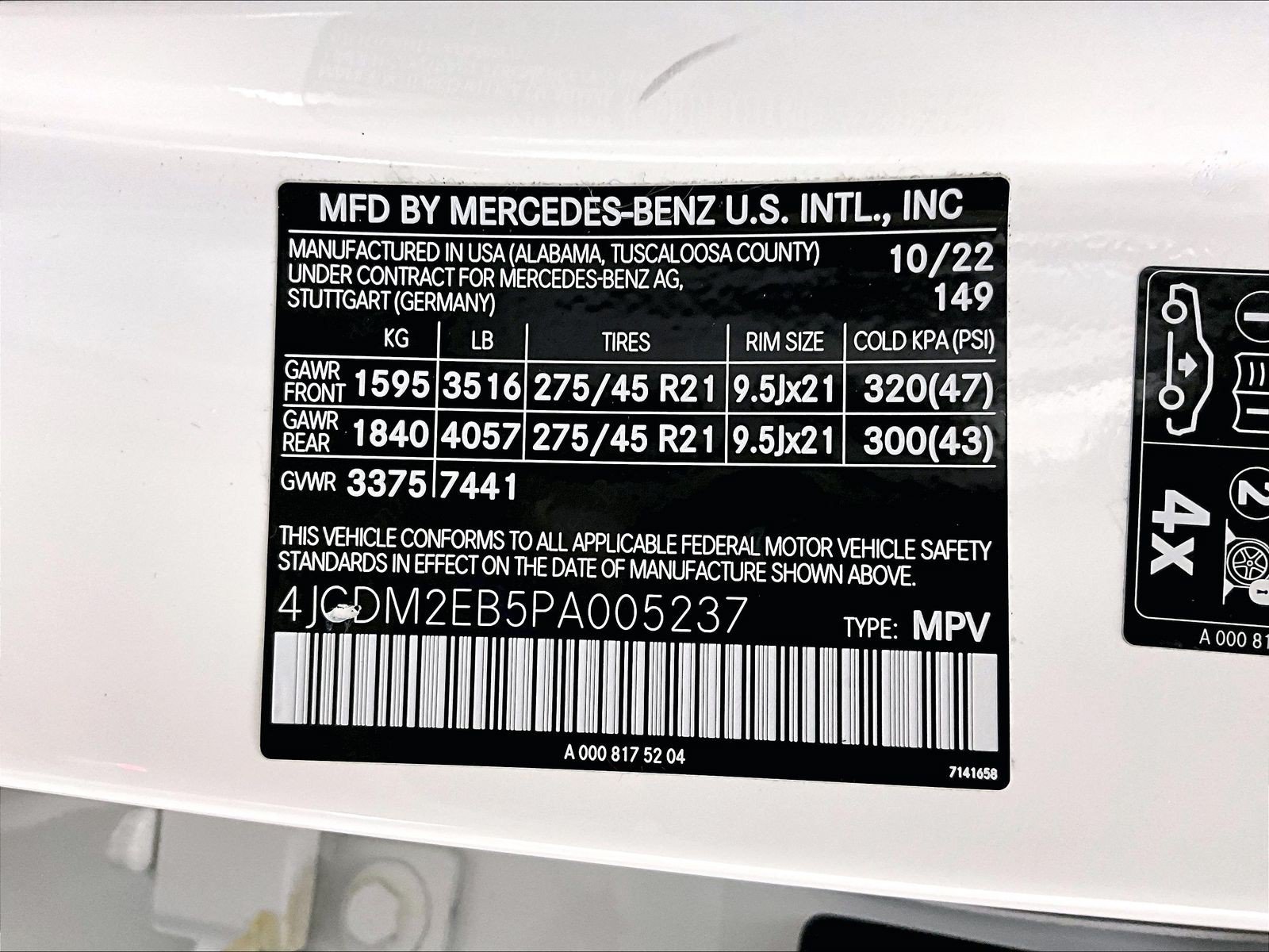 Certified 2023 Mercedes-Benz EQS 450+ 4MATIC SUV image 31