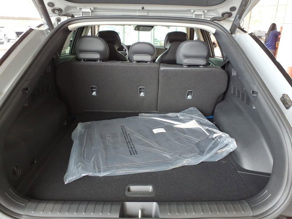 New 2026 Kia EV6 Light AWD/4WD image 7