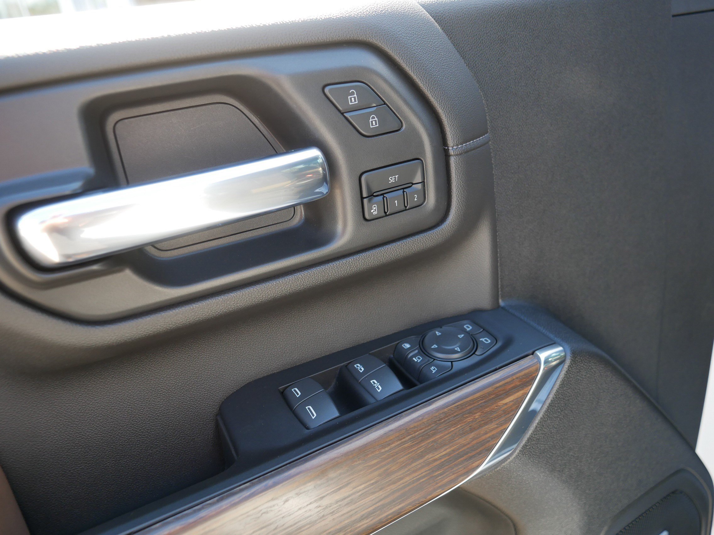 Used 2022 Chevrolet Silverado 3500 High Country AWD/4WD image 19