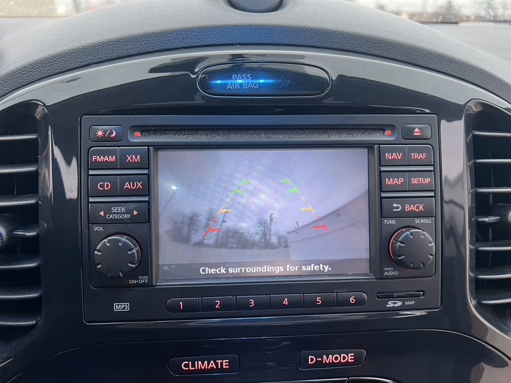 Used 2013 Nissan Juke SL image 17