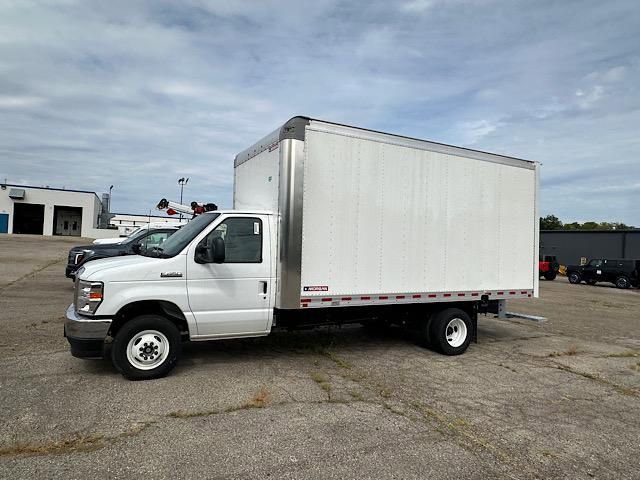 New 2024 Ford E-450 and Econoline 450 Super Duty w/ Power Windows & Locks Group image 3