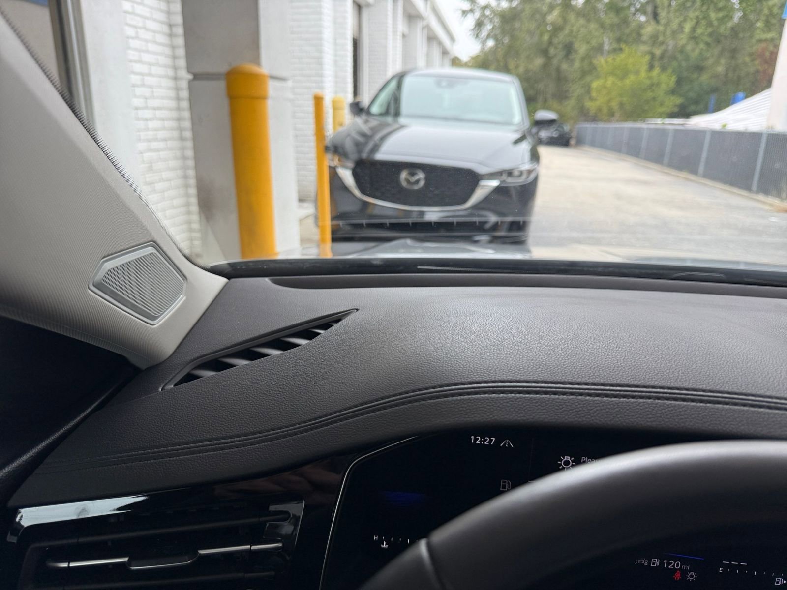 Used 2025 Volkswagen Jetta SE image 34